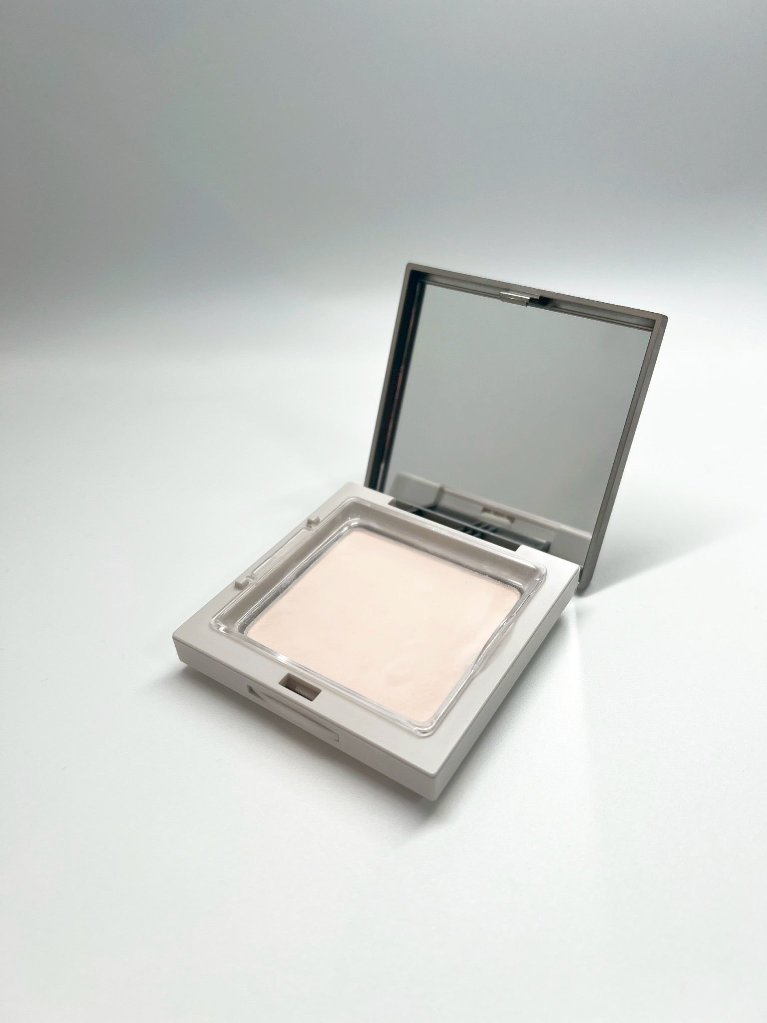 Yoshi☆プロフ要確認。犬飼ってます 0107スキンパウダー 0107】スキン