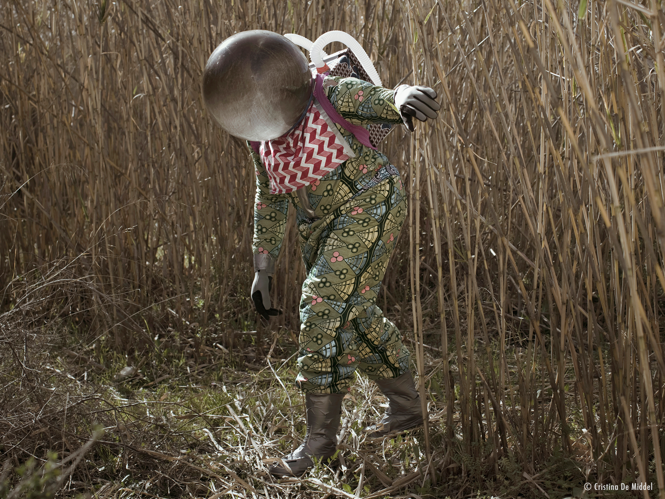 CRISTINA DE MIDDEL: THE AFRONAUTS – Daylight Books