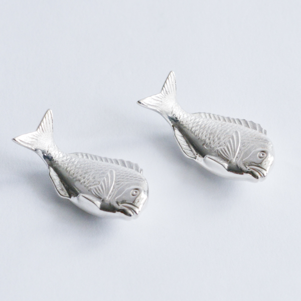 送料無料】 純銀製 箸置 鯛 2個セット / お正月 新年 ギフト セット
