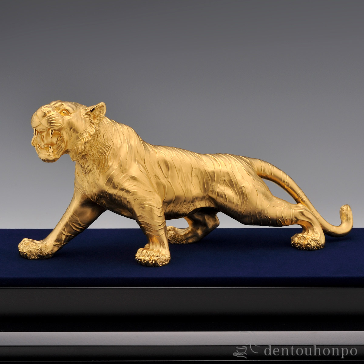 送料無料】 純金 王虎 A 250g / 高級 コレクション 美術品 工芸品 伝統