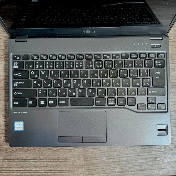 超!!軽量】0.9kg 富士通 LIFEBOOK U938/S / Windows11 / Core i5 7300U