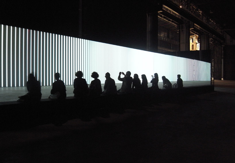 carsten nicolai's unidisplay: an extended private viewing | Derivative