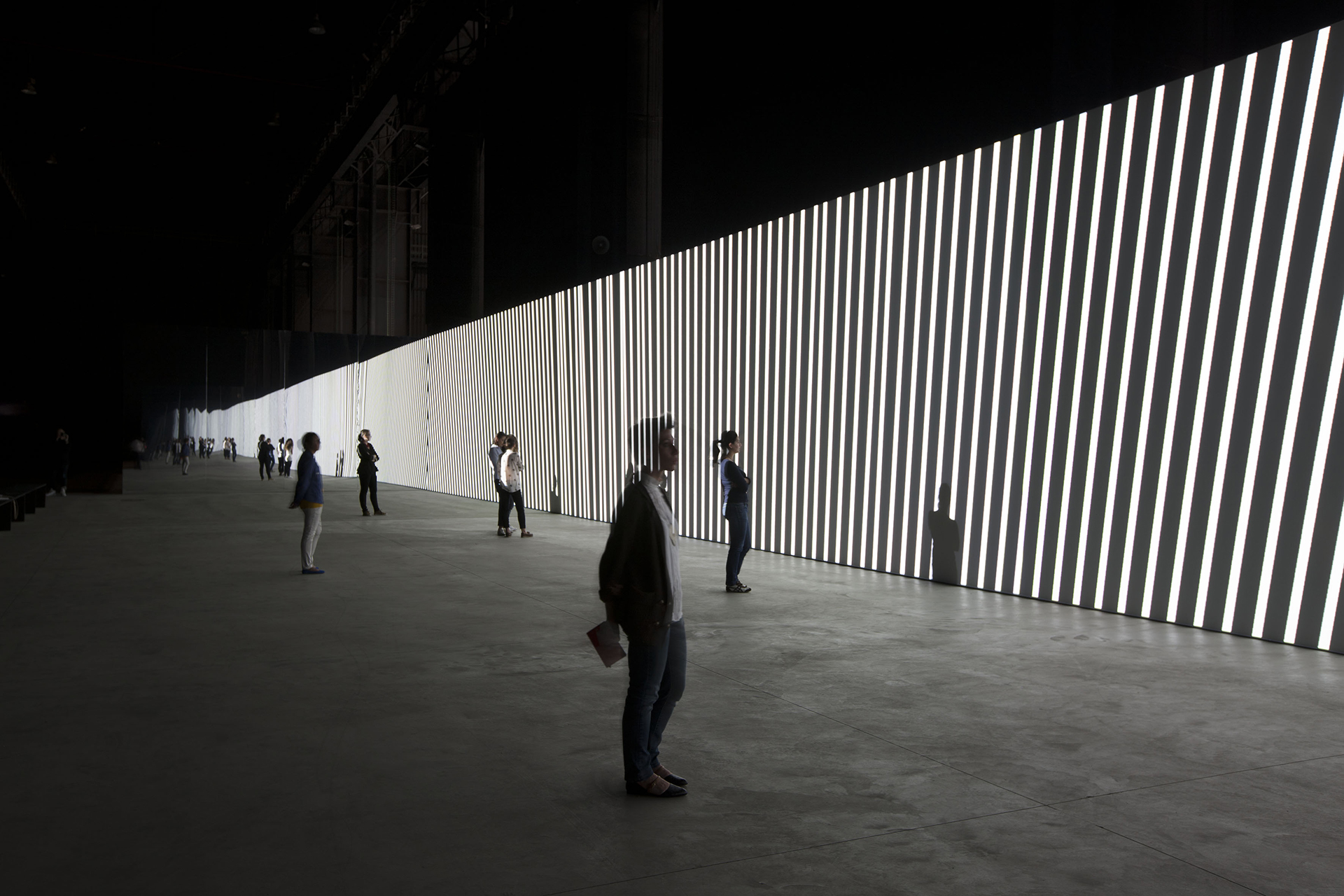 carsten nicolai's unidisplay: an extended private viewing | Derivative