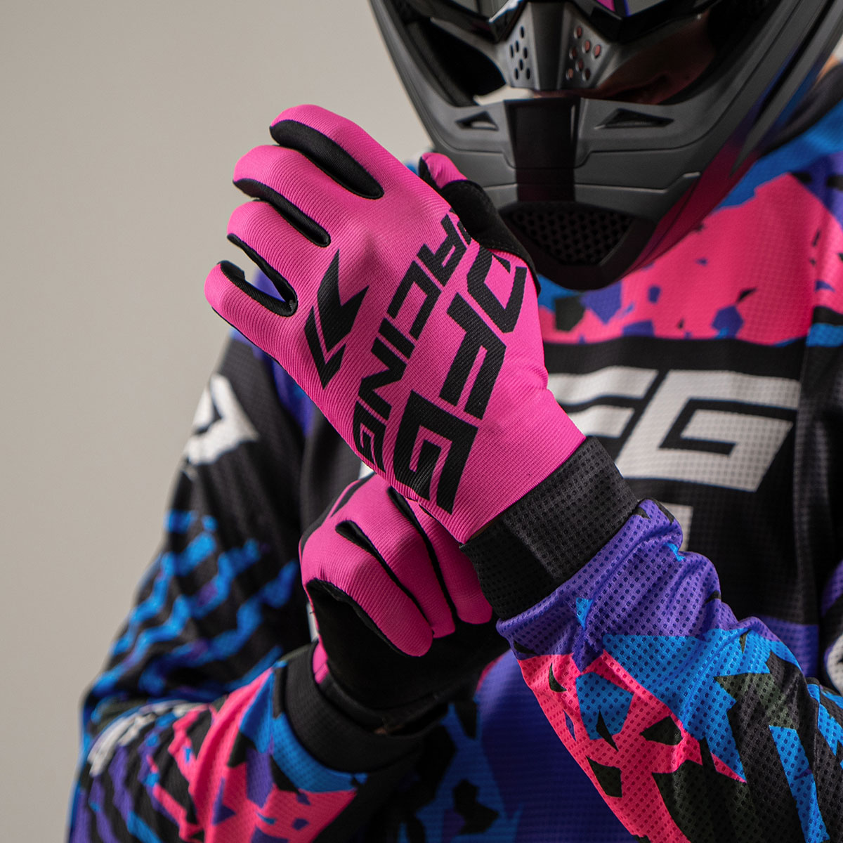 ソリッド グローブ – ネオンピンク | DFG