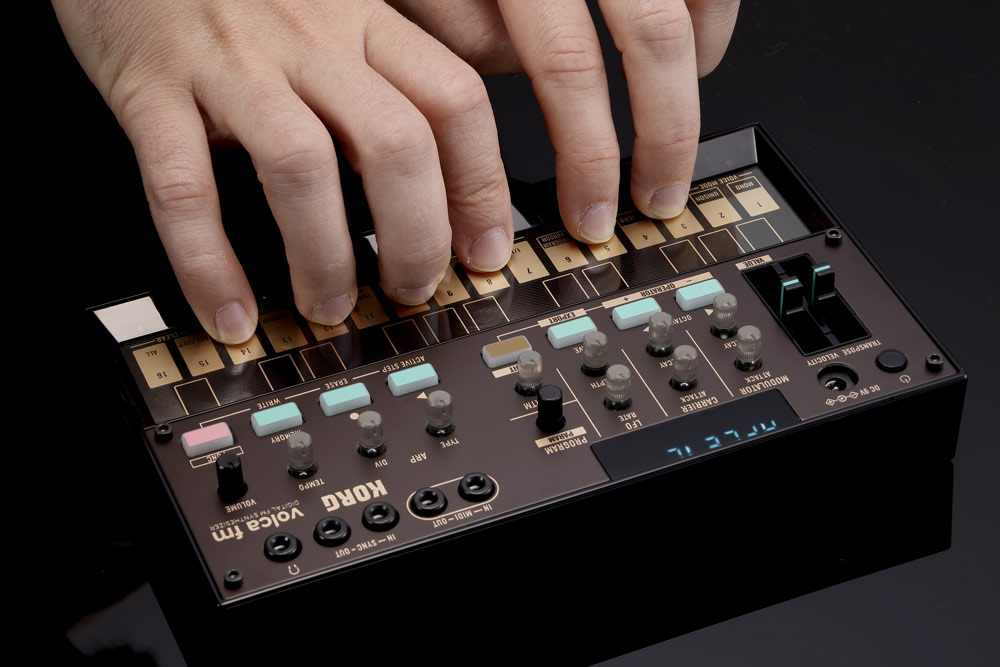 同時発音数が2倍に｜KORG、「VOLCA FM2」を発表！ – DTMers