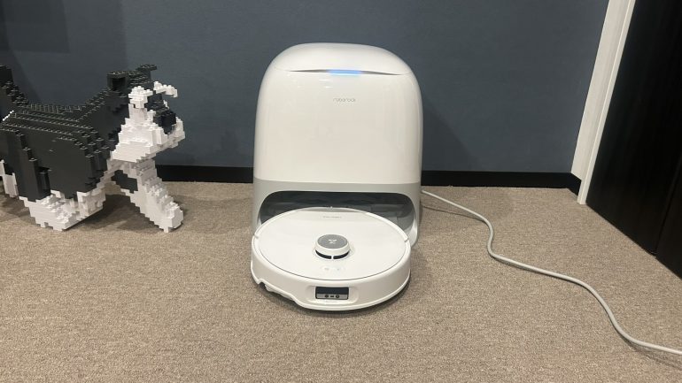 24万円の価値はあるか？Roborockの最新ロボット掃除機「Qrevo Curv」を