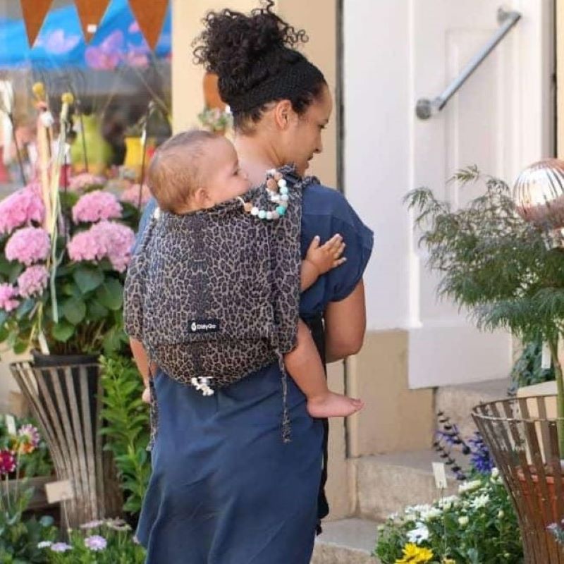 海外で人気の上品でおしゃれなおんぶ紐｜ディディゴー レオ – ディディモス