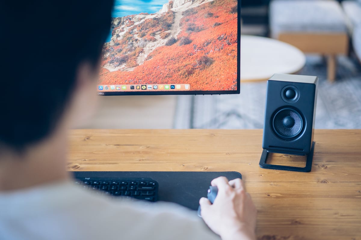 Audioengine A2＋ワイヤレス レビュー！ミニマルデザインの小型PC