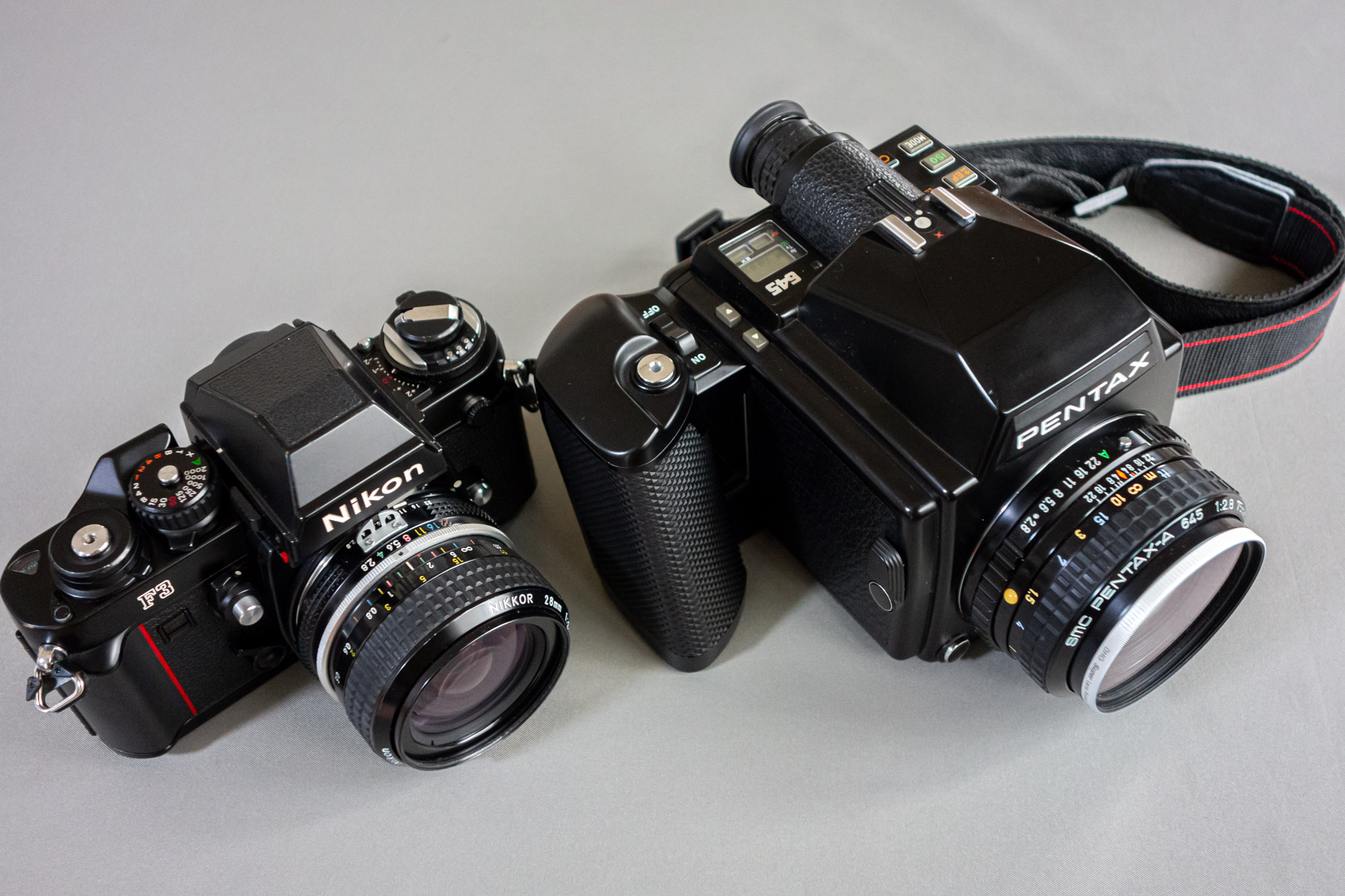 PENTAX 645 ◇レビュー 外観編◇ | デジタル試しうち