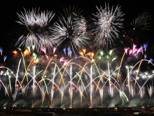 第97回全国花火競技大会「大曲の花火」 | DiGJAPAN!