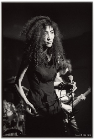 1980年代、独特高貴なサウンドで人気を博しその後、世界的に伝説となっ