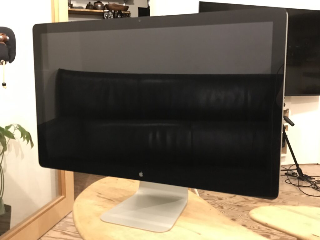 Apple Thunderbolt Display は自分で直せる | DIY+