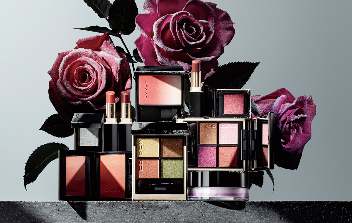 クリスマスコフレ2022】〝SUQQU〟の名品メイクアップに凛ときらめく