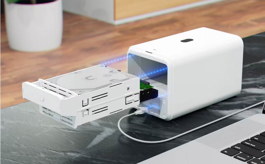 外付けハードディスク・ドライブ UniFi UNAS Pro 外付けハードディスク