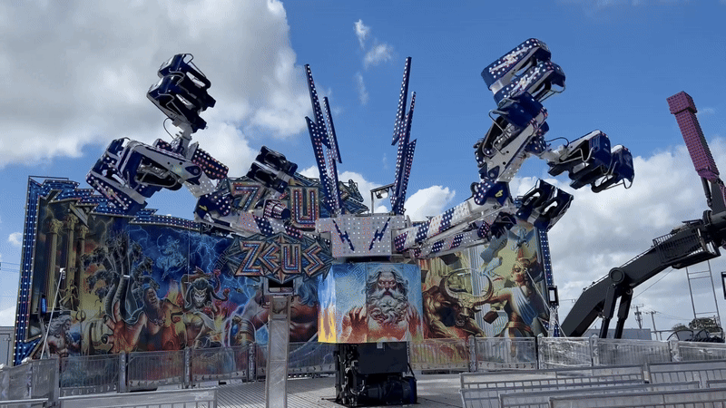Hicksville Carnival @ Broadway Commons NY | Dreamland Amusements