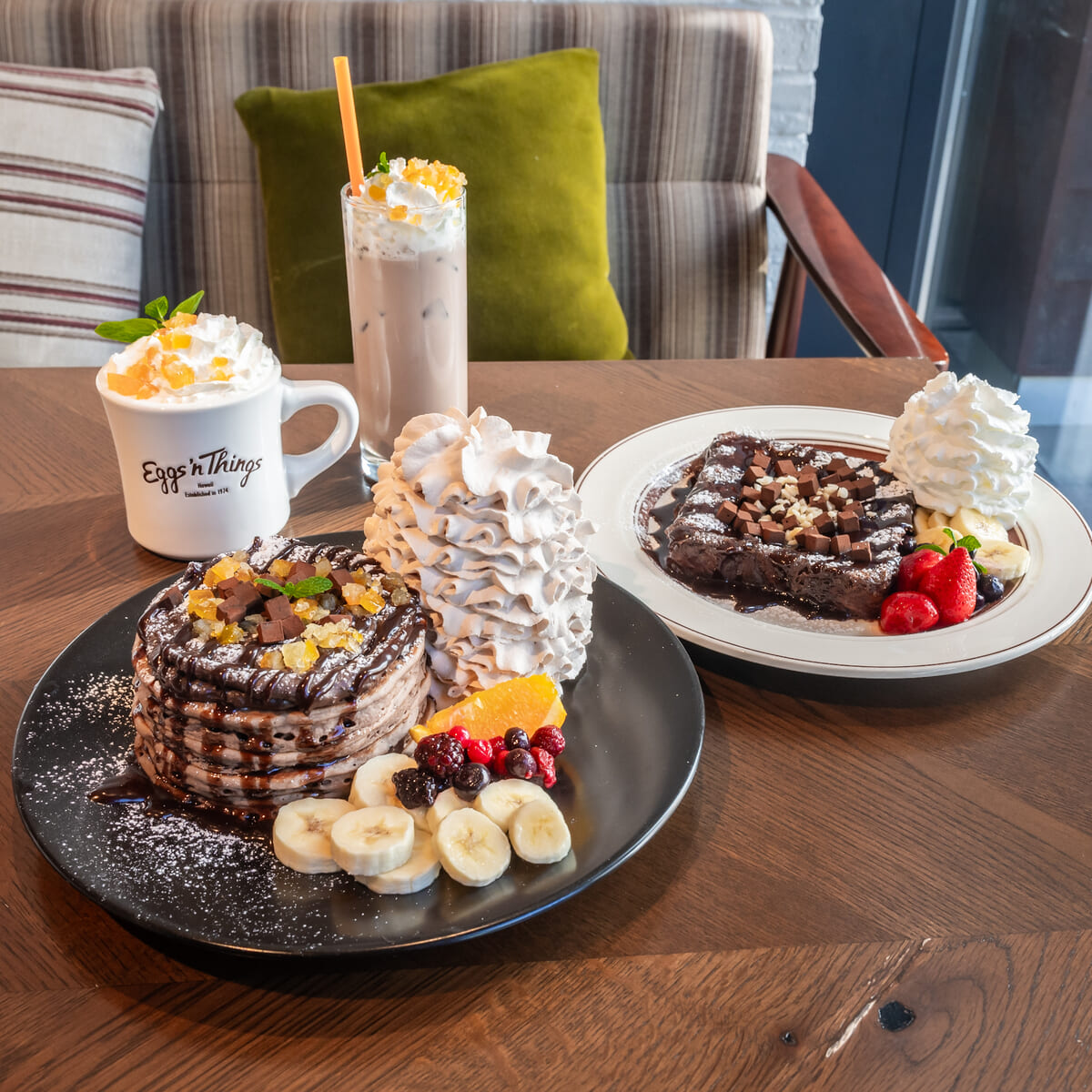 実食レポ】チョコ染み染み“ふわとろ”フレンチトーストも同時発売！Eggs