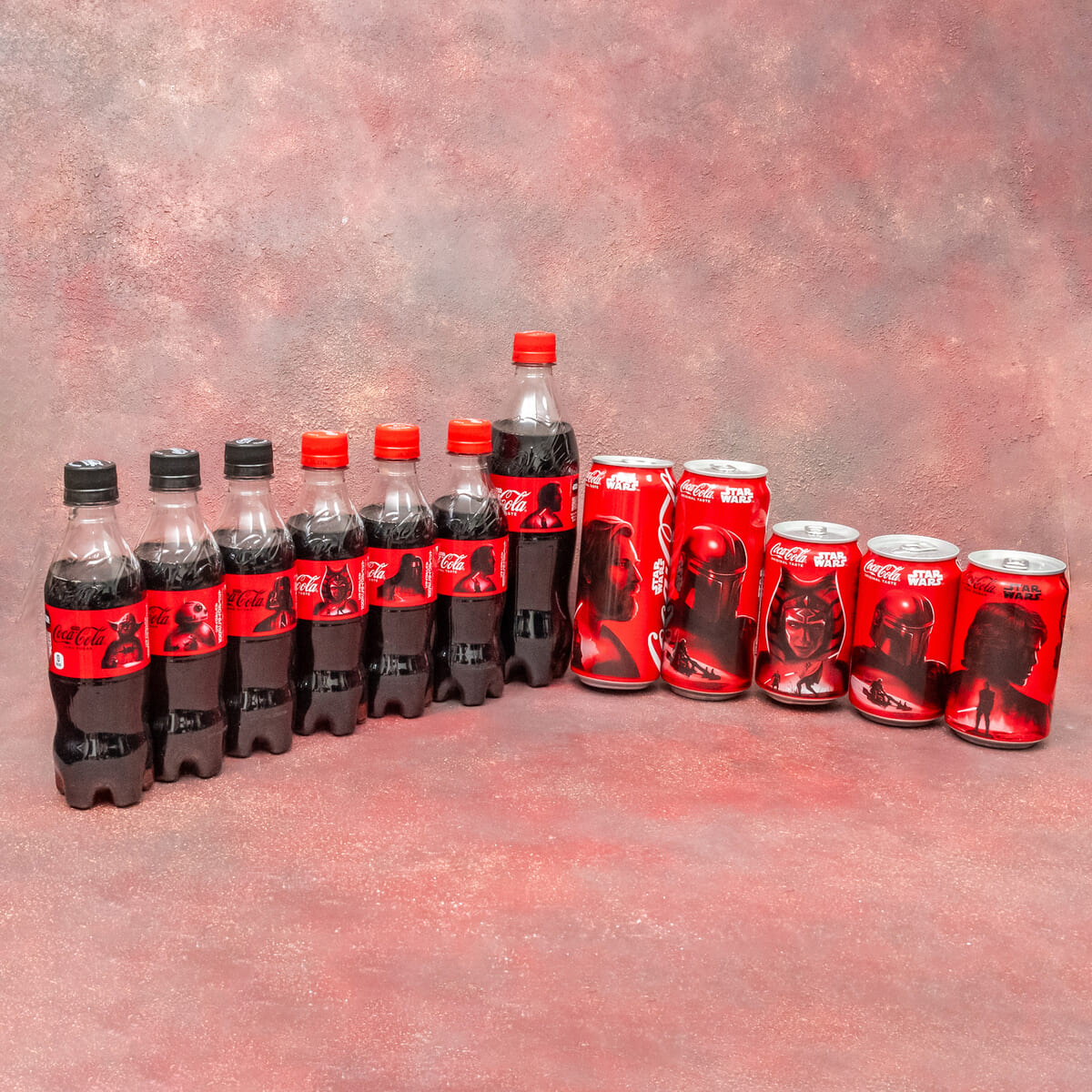 18キャラクター・全45種類の書き下ろしデザイン！コカ・コーラ×スター