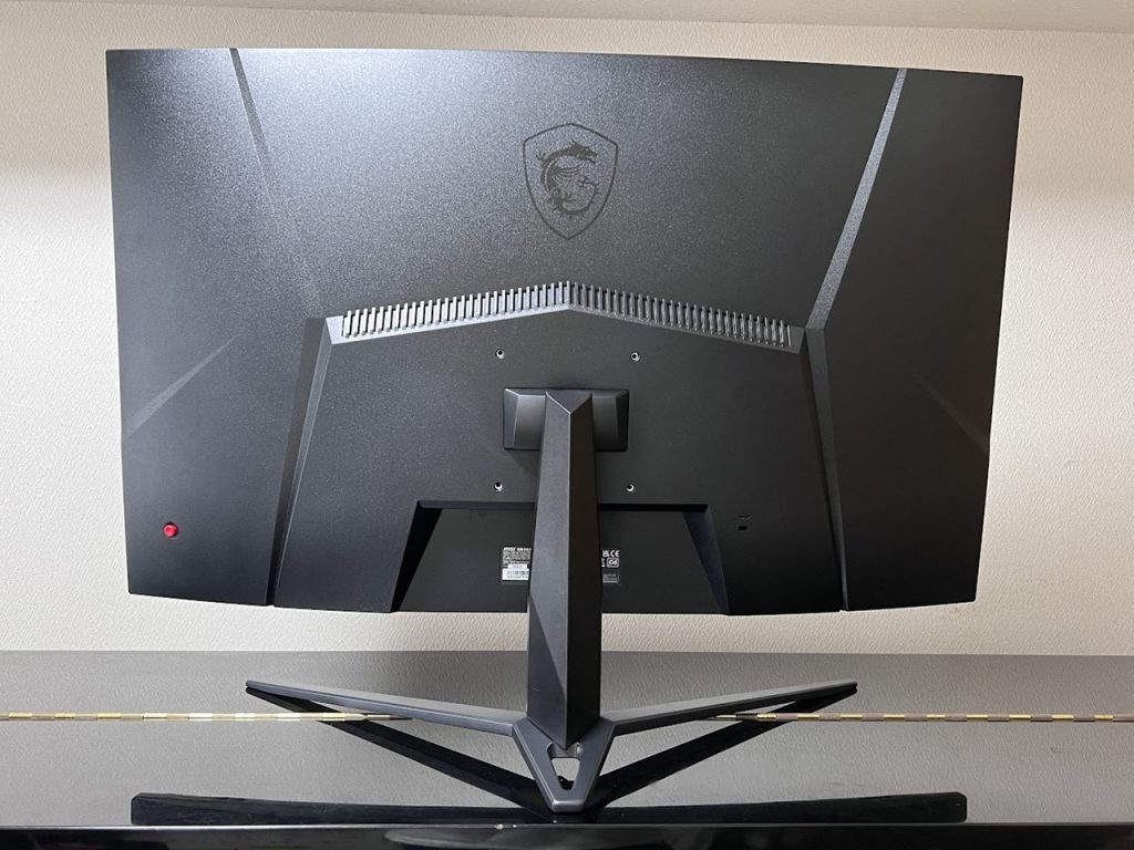 MSIのゲーミングモニター「G32C4X」レビュー。湾曲による没入感と250Hz