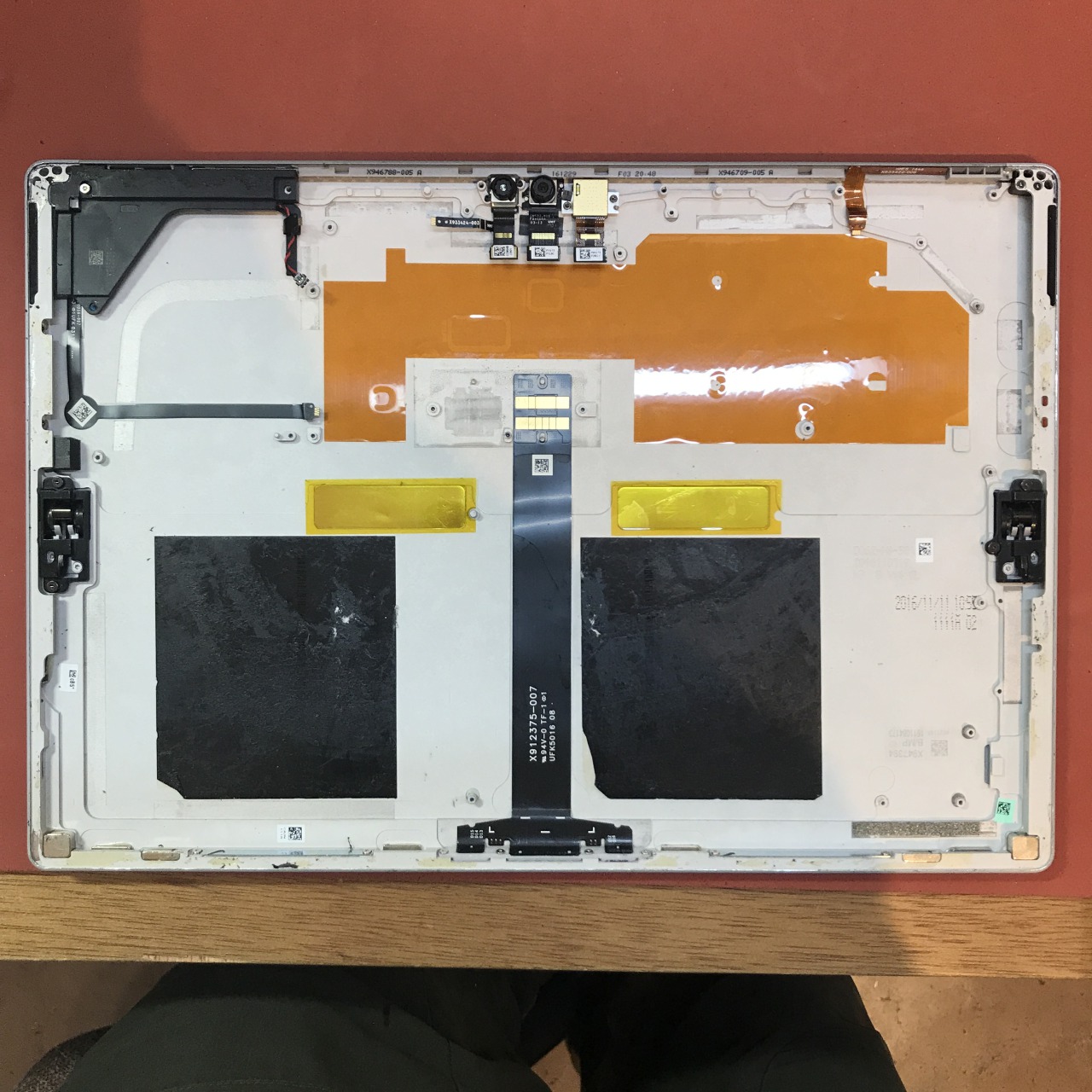 Microsoft Surface Pro4 1724 バッテリー減りが早い バッテリー交換 修理