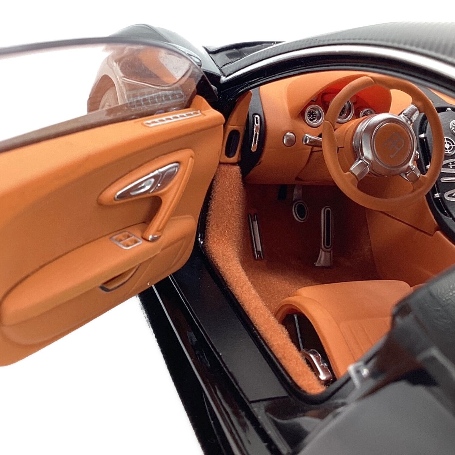 AUTOart (オートアート)モデルカー1/18ブガッティ EB 16.4ヴェイロン