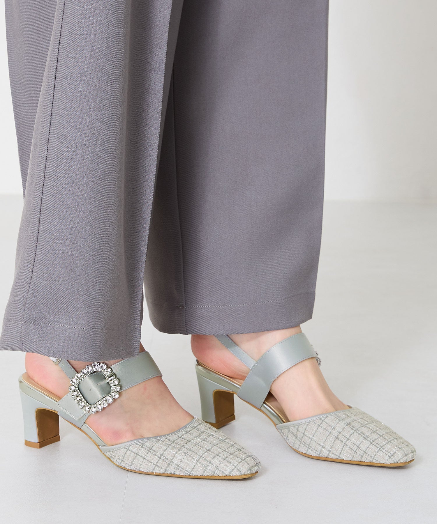 ビジューストラップツイードパンプス/51115 – ORIENTALTRAFFIC