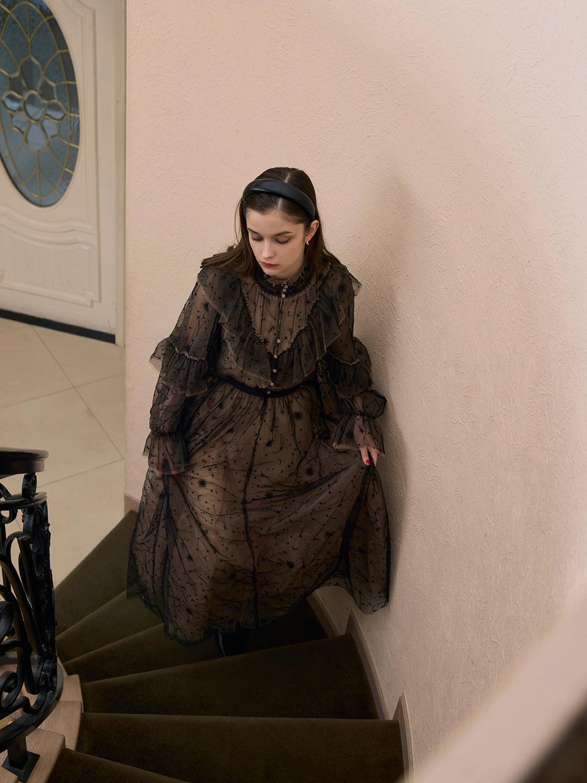 スターエンブロイダリーブラウス