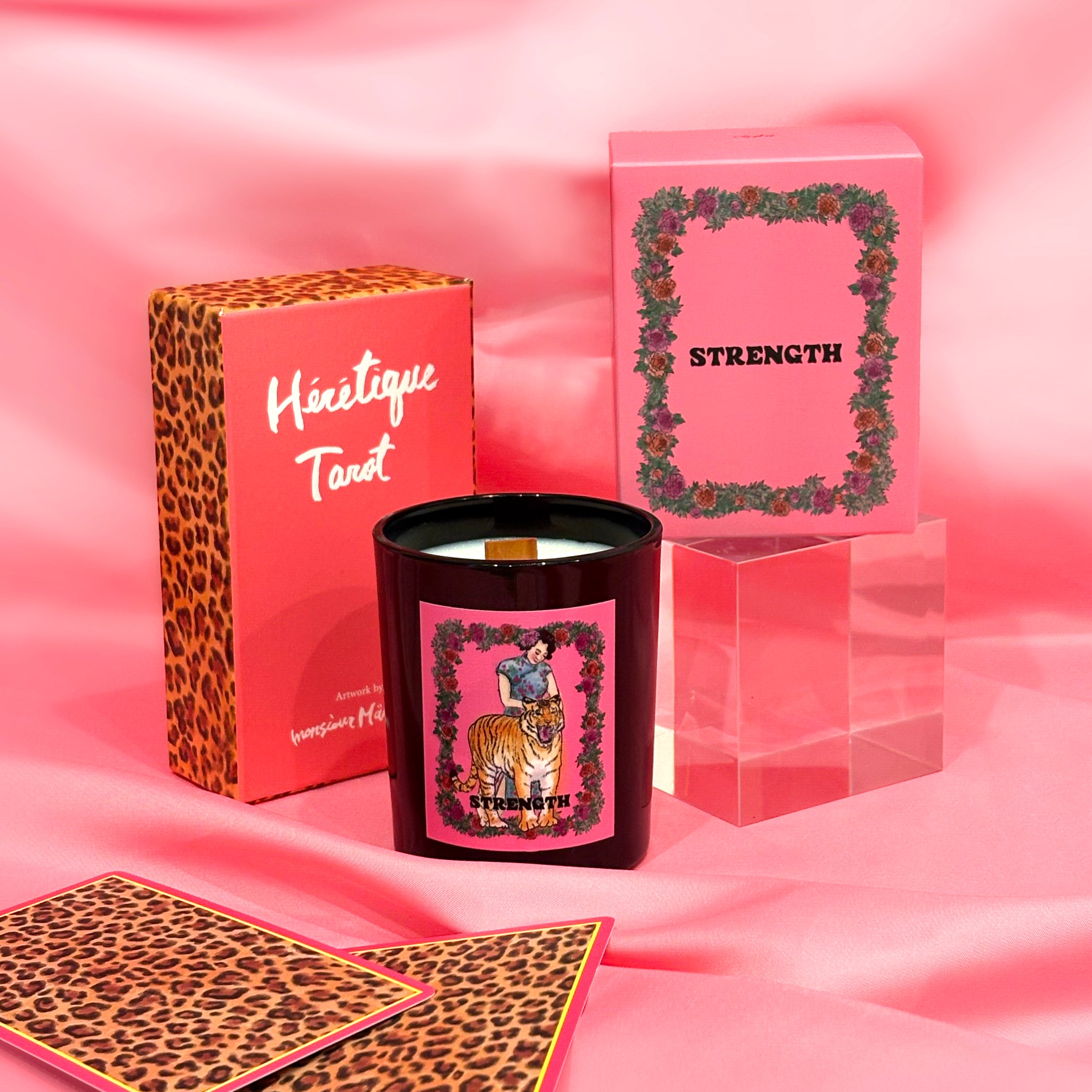 数量限定】タロットキャンドル【STRENGTH】
