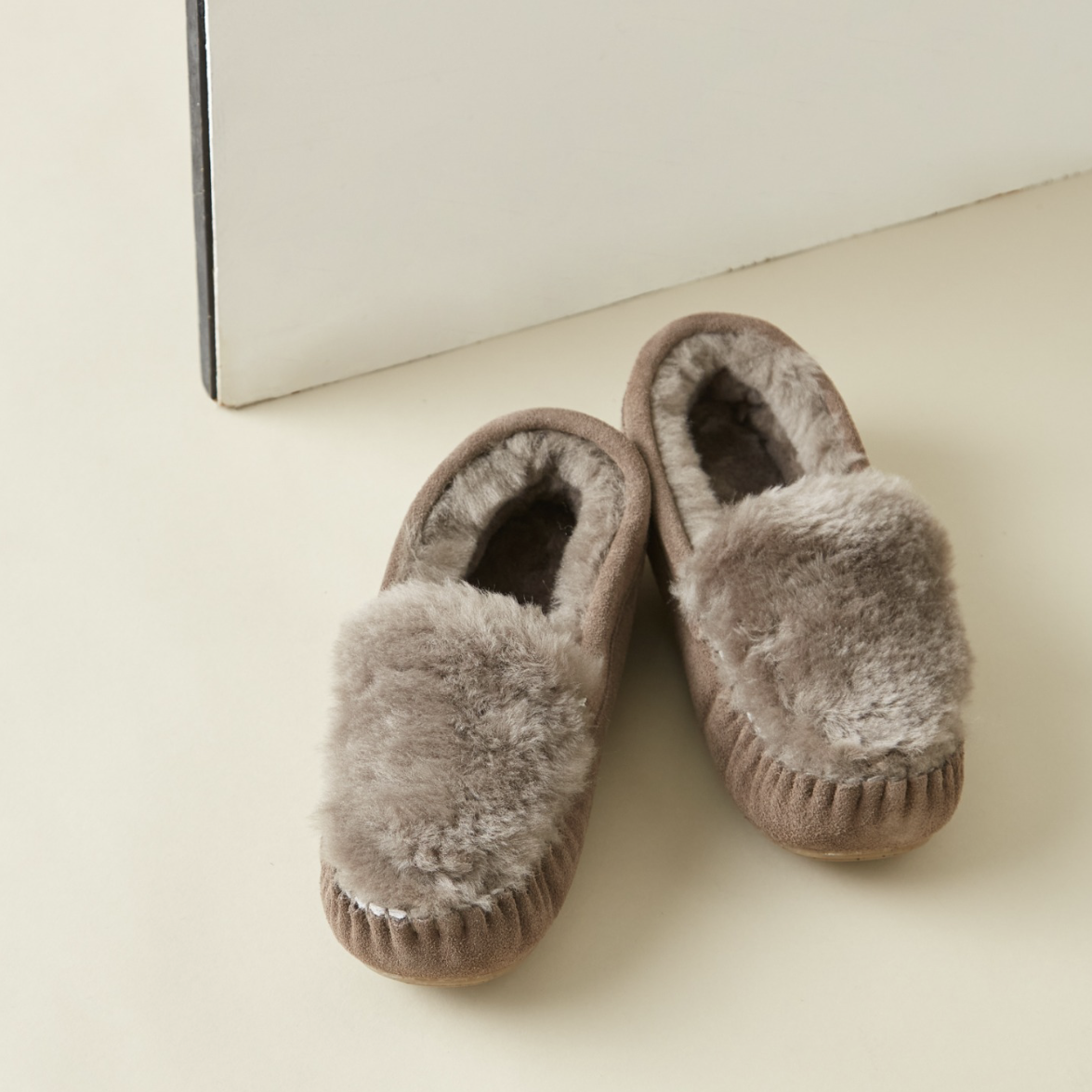 Cairns Reverse Fur – EMU Australia