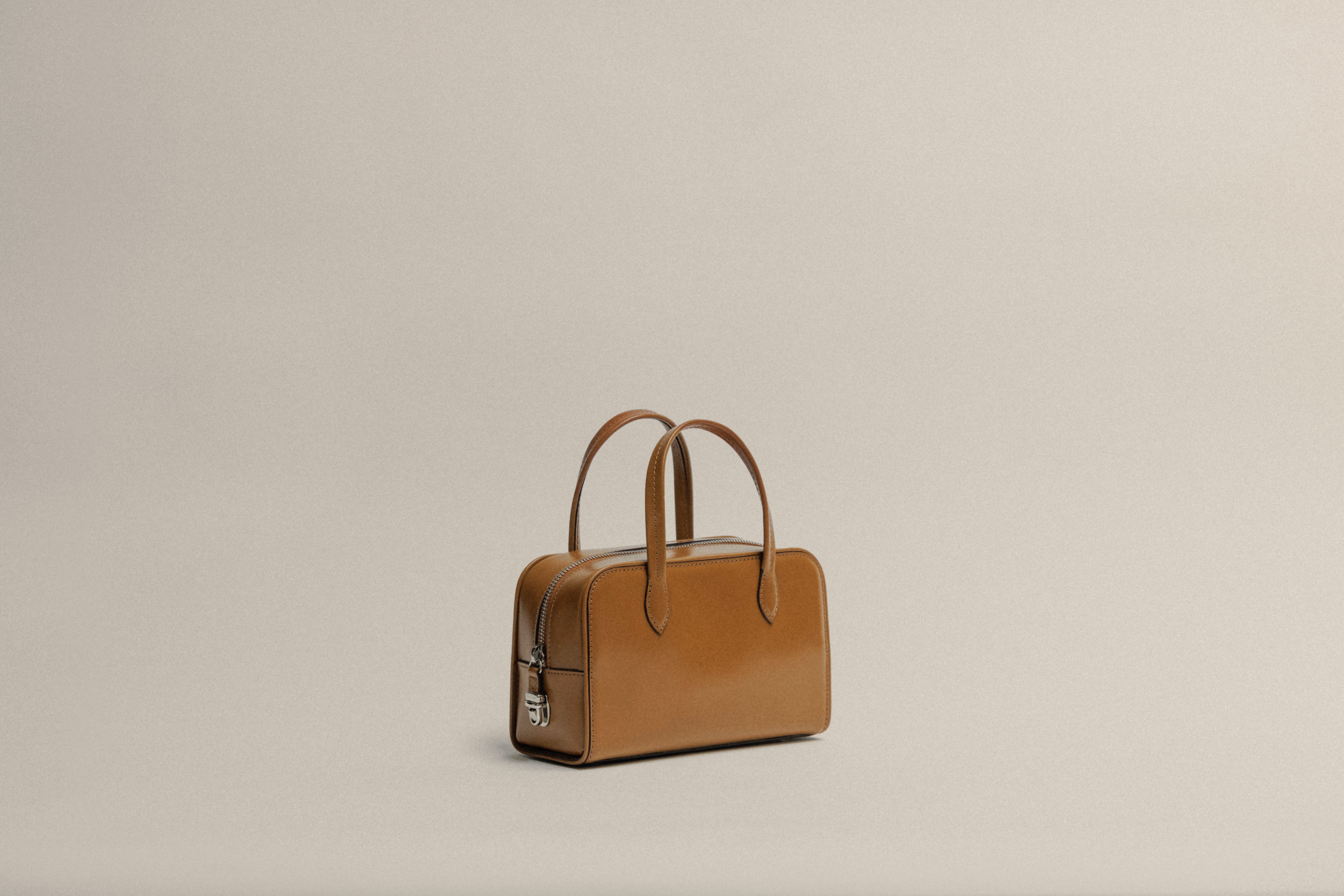 SAC LOQUET MINI CARAMEL – TOUT Y EST EN