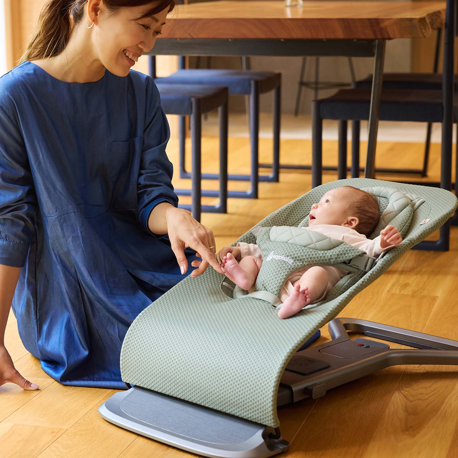 エルゴベビー evolve(エボルブ) バウンサー | エルゴベビー オンライン