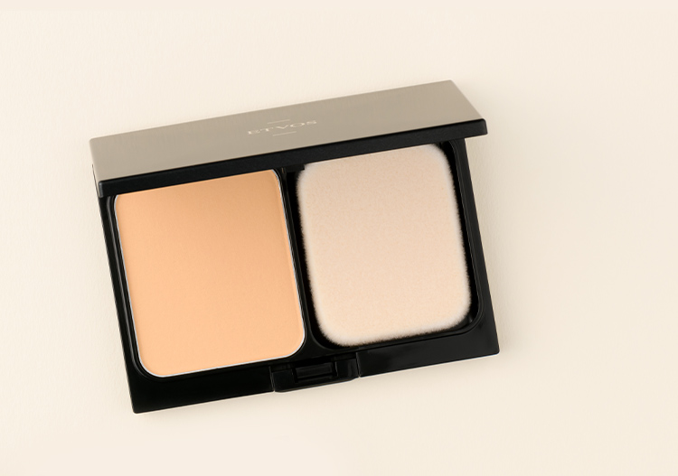 ミネラルエアリータッチファンデーション リフィル（パフ付