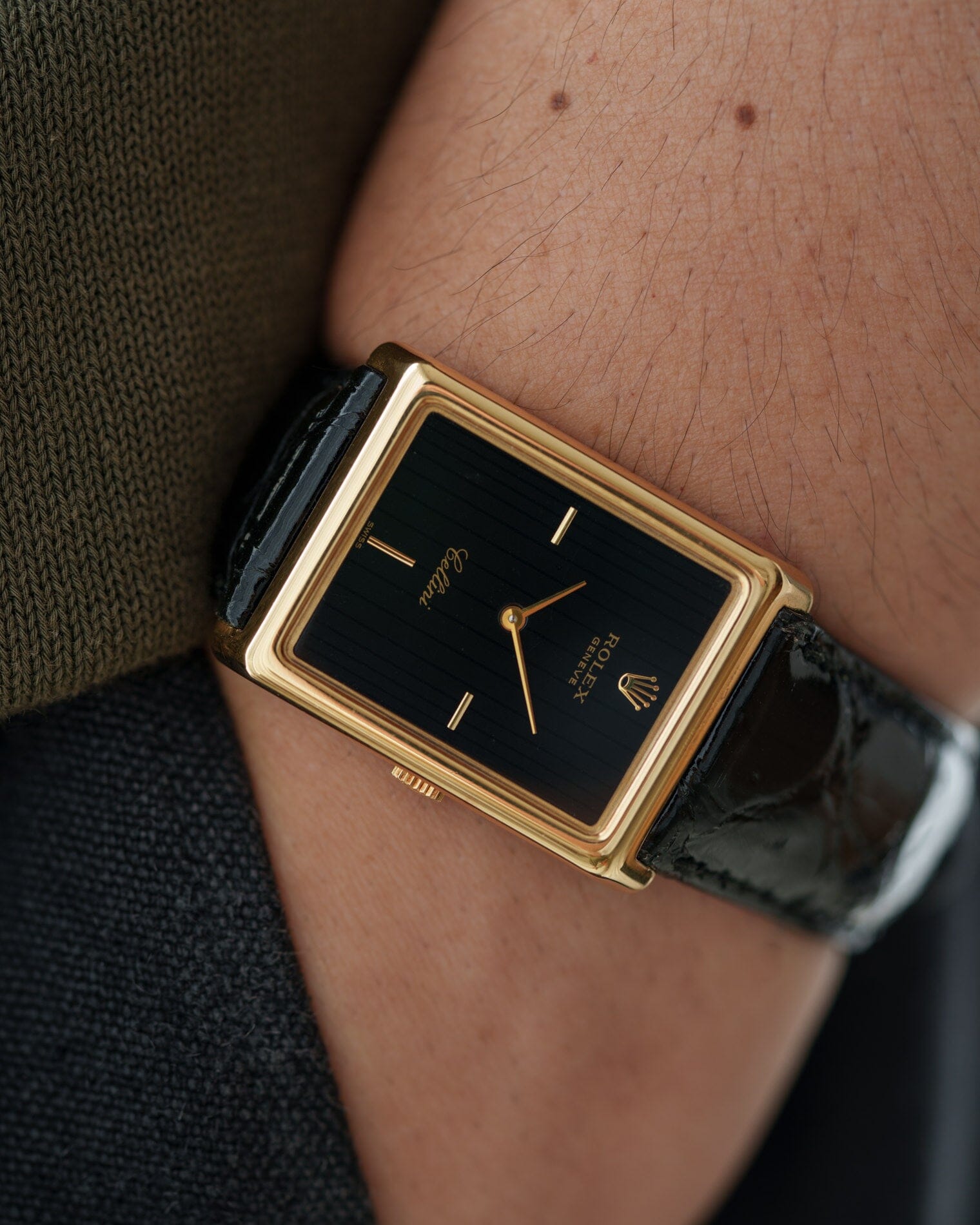 Rolex Cellini 4105 Rectangle YG Black Tapestry Dial | ARBITRO