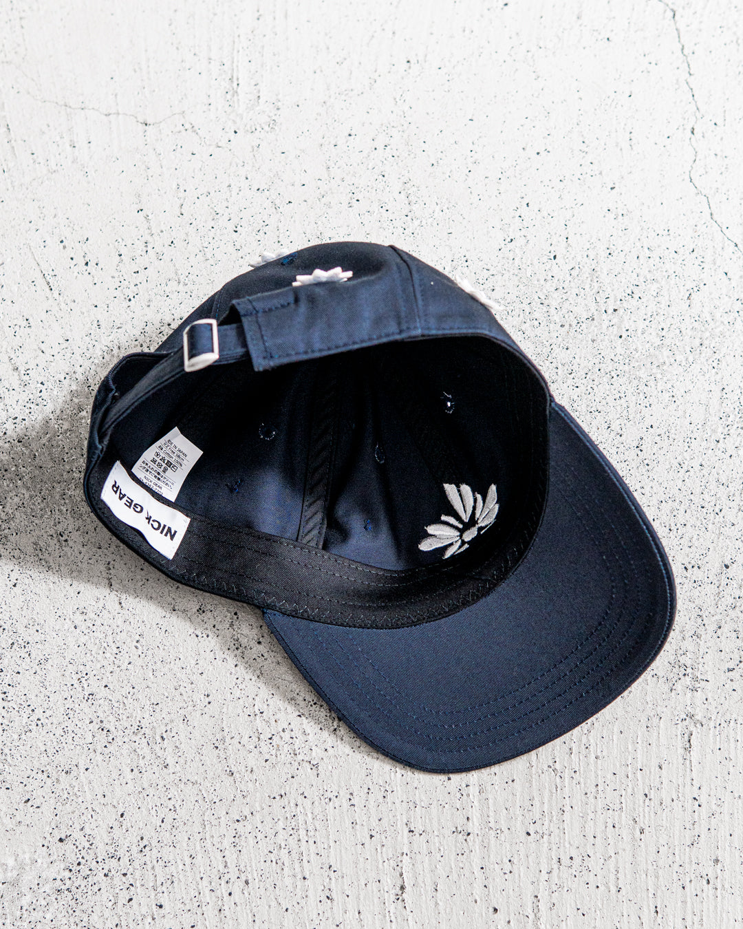 通販] NICK GEAR(ニックギア) 3D Flower Logo Cap 商品ページ – fazeone