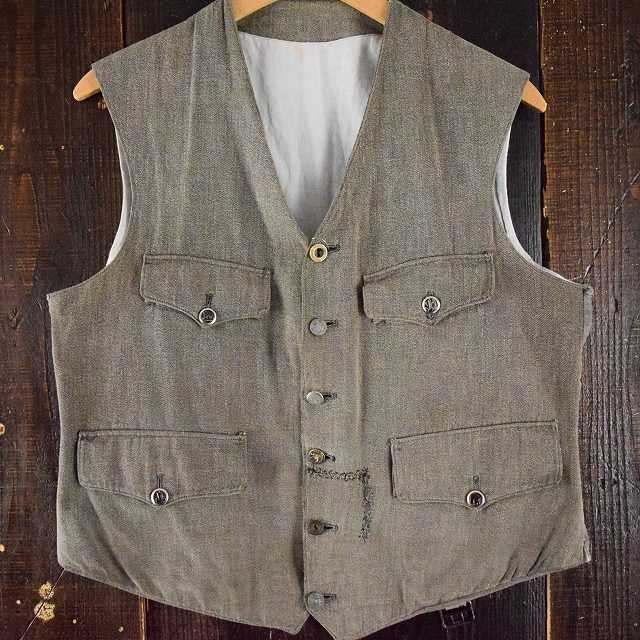 1930's フランス 2本針シンチバック付き動物ボタンブラック