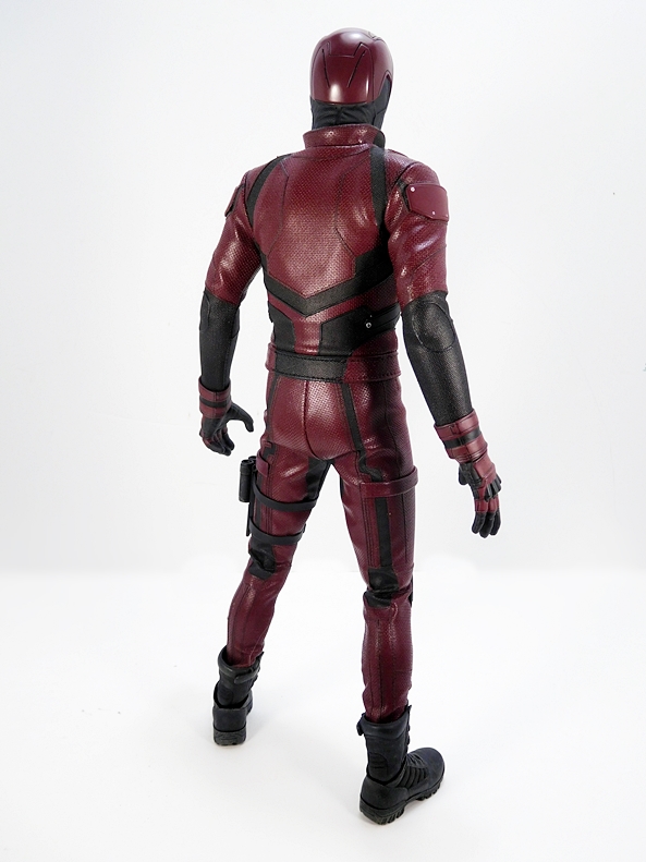 Marvel Netflix: Daredevil 1:6 Scale Figure by Hot Toys | FigureFan