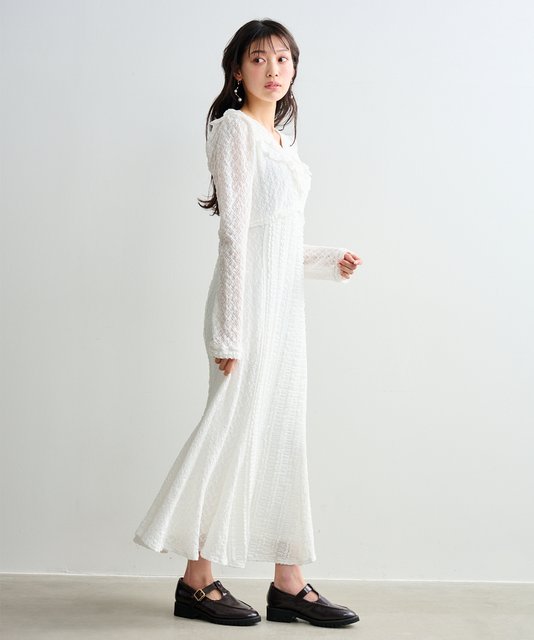 レースデザインカットワンピース｜PETAL ONLINE（ペタルオンライン）