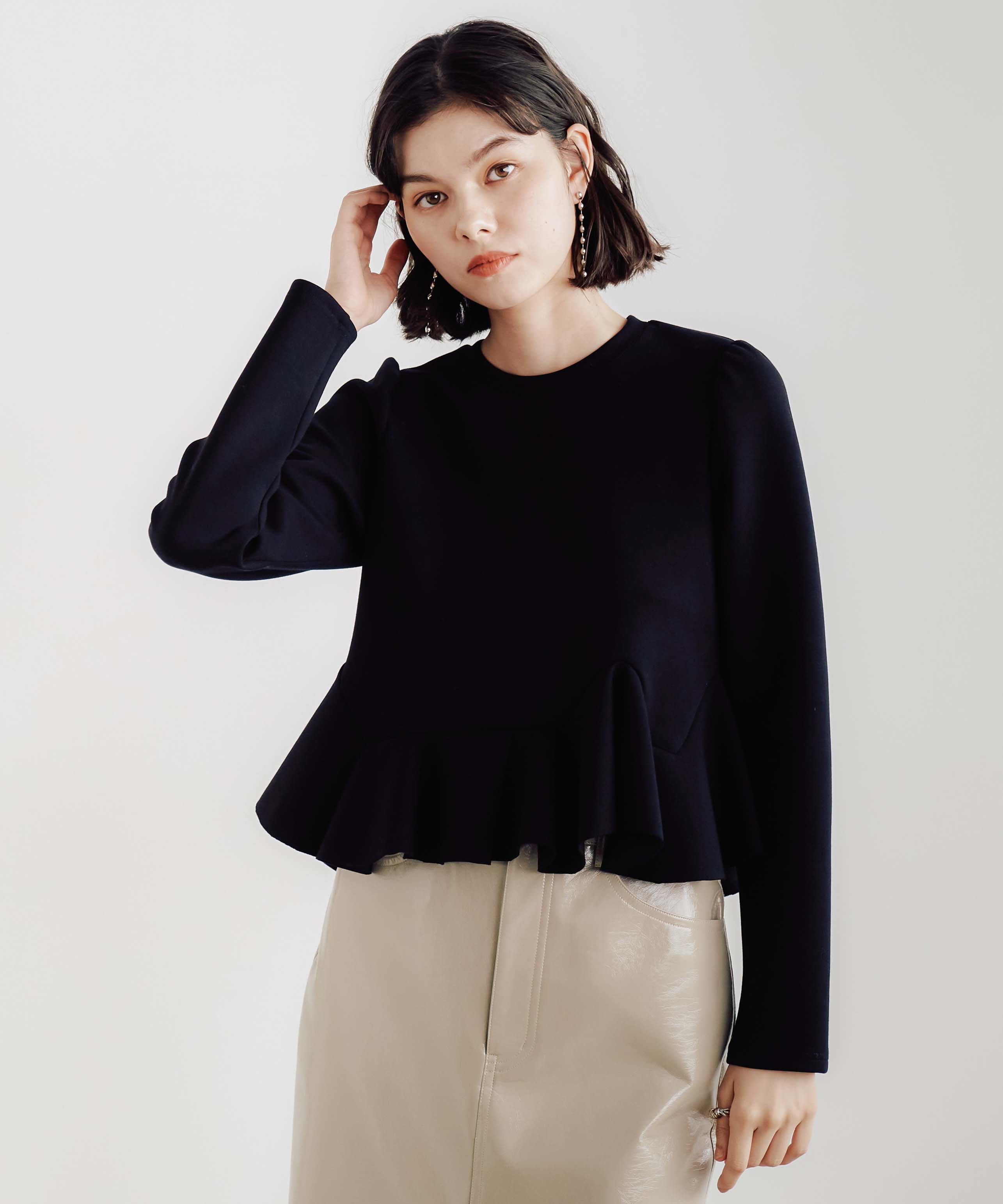 アシメペプラムブラウス｜PETAL ONLINE（ペタルオンライン）