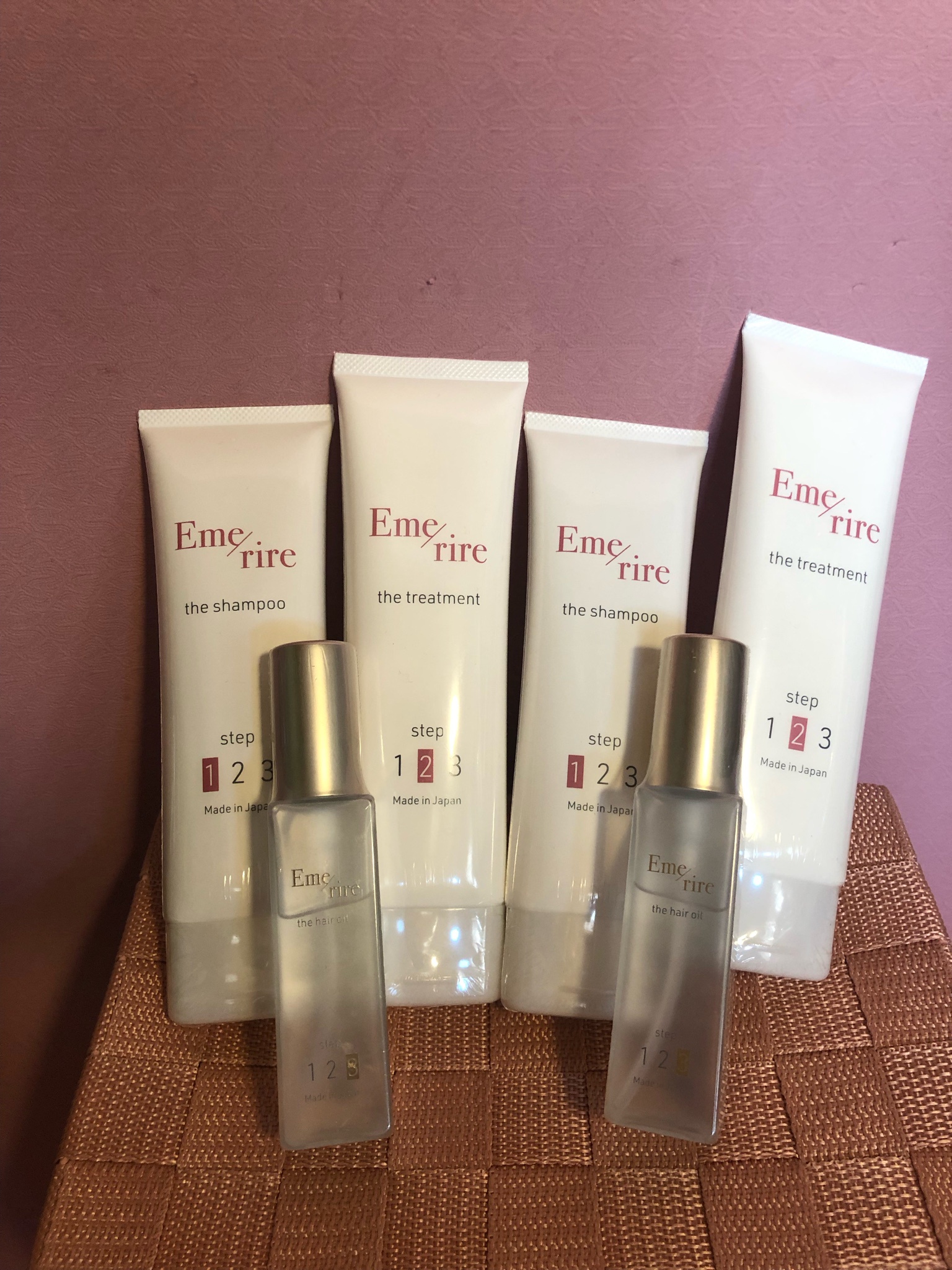 Emerire(エメリル) / シャンプー／トリートメントの公式商品情報｜美容