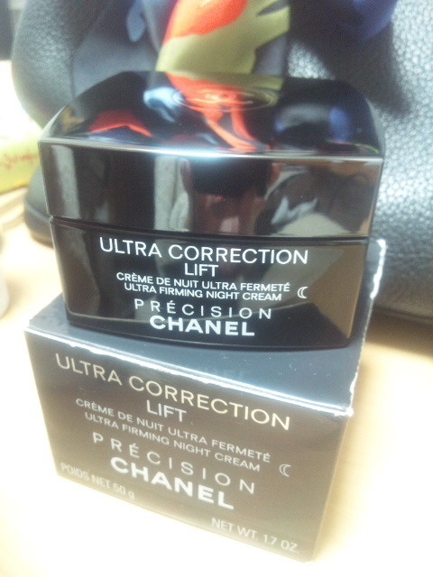 シャネル / エクストレム コレクシオン ファーミング ニュイ クリーム