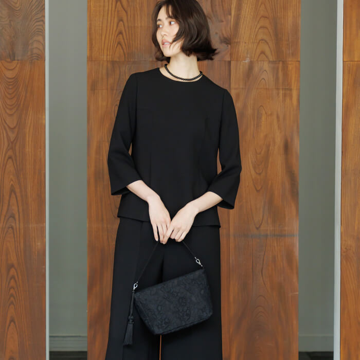 レース素材の2WAYポシェットバッグ ・ブラック｜東京ソワール