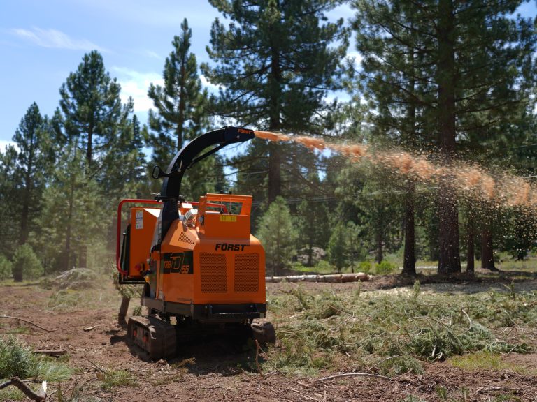 Först TR8 - Först USA - compact brush chippers