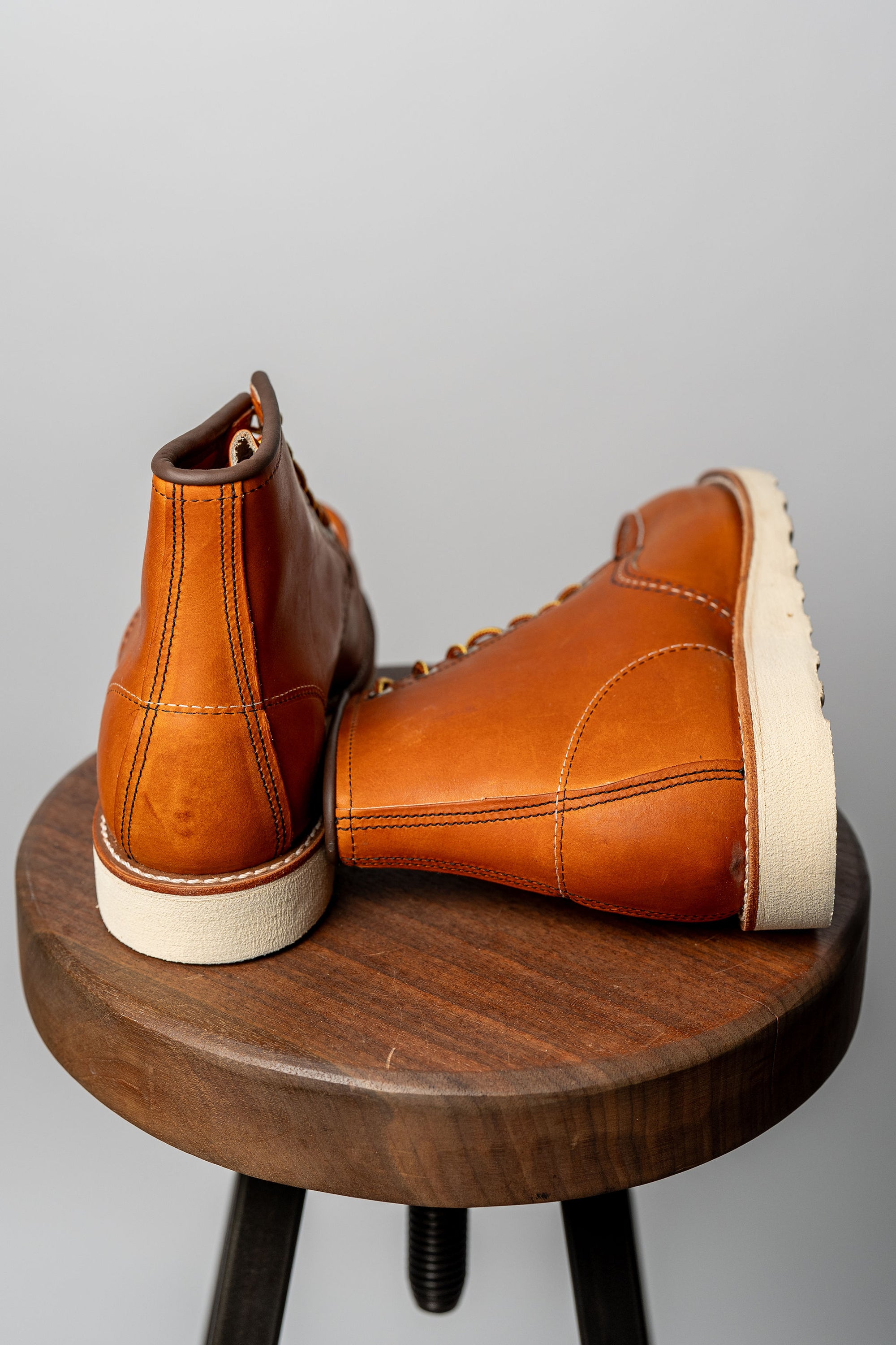 Red Wing Heritage Classic Moc 875 - Oro Legacy - Franklin & Poe