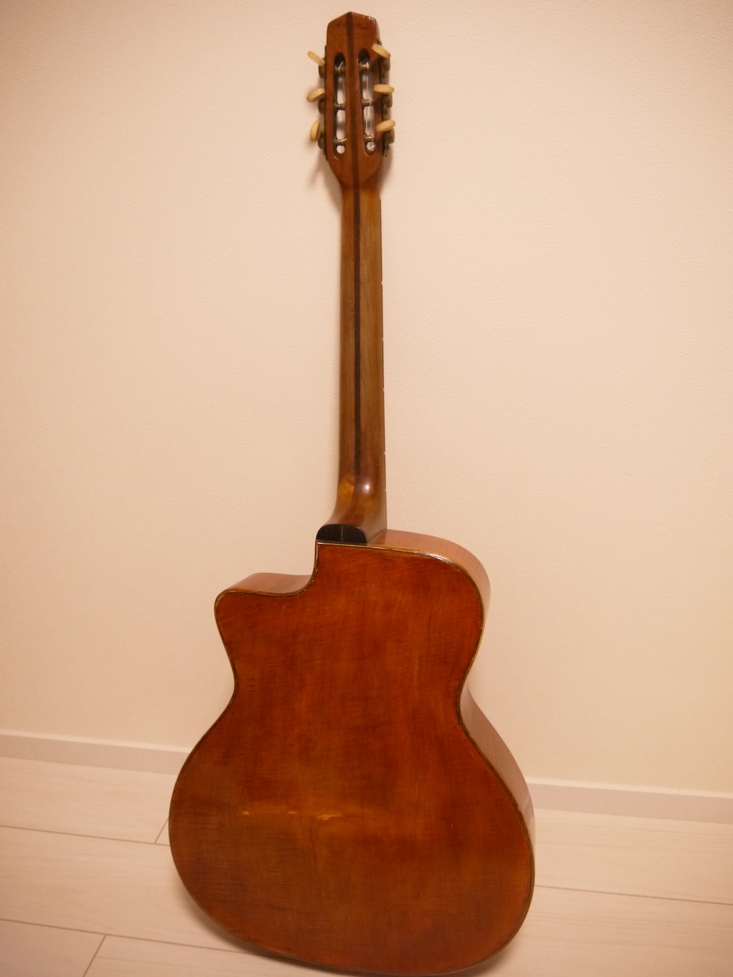 My Guitars | Fumihiko Kono | 河野文彦 | ギタリスト official site