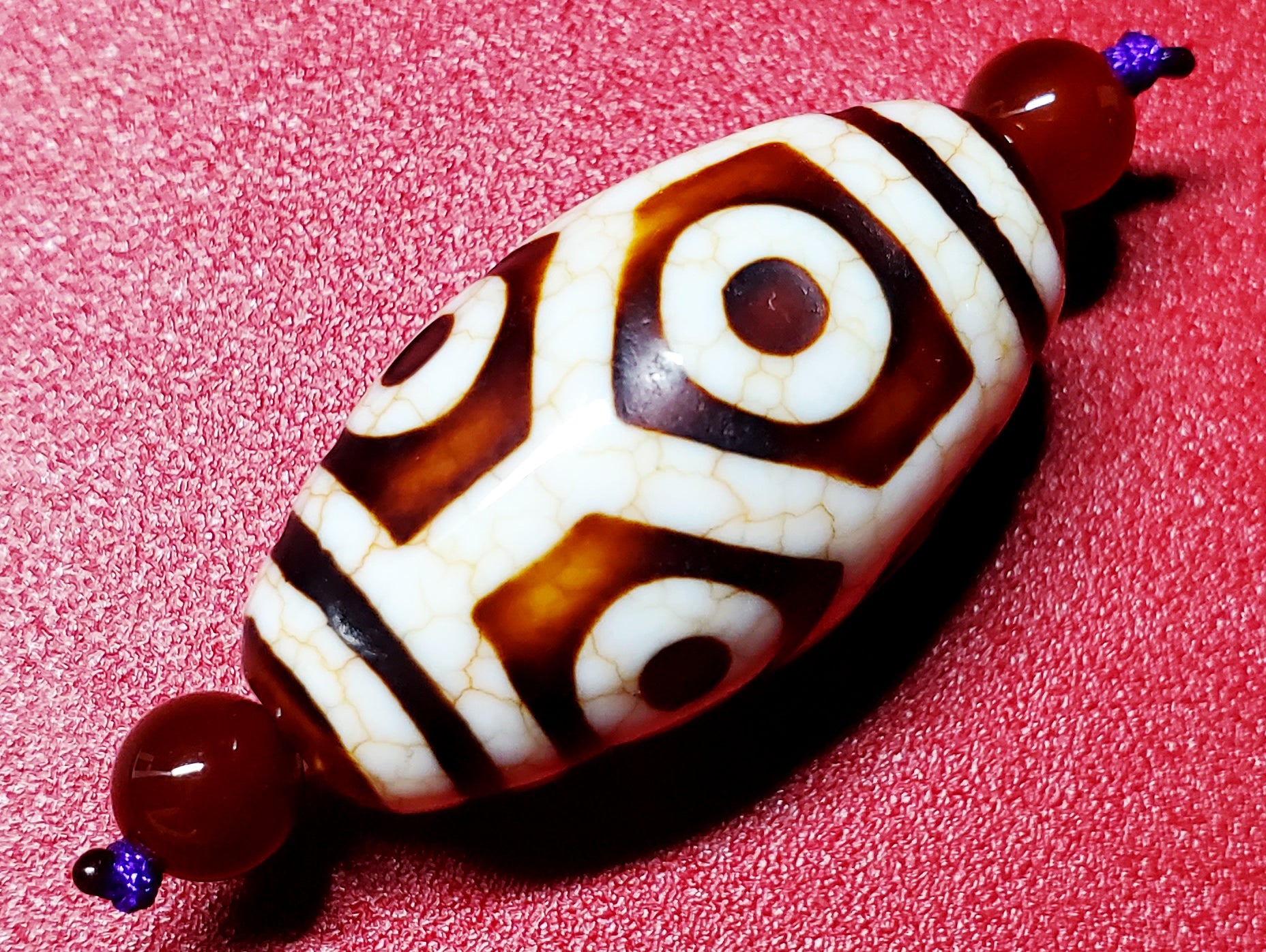 上肯天珠・亀甲六眼天珠 – 天然石の店 ふうちゃん