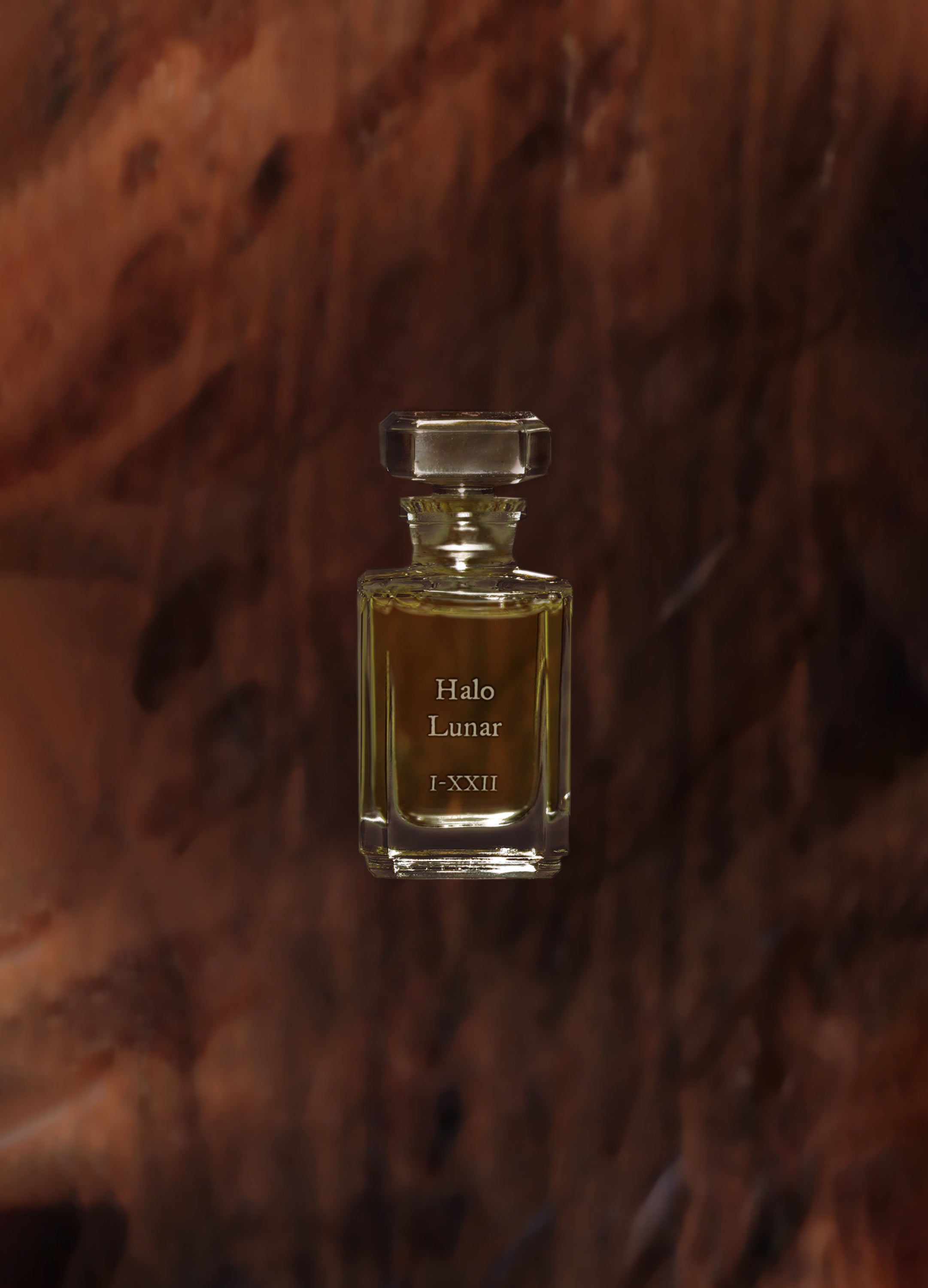 FUEGUIA 1833 | Halo Lunar｜アロ ルナール – FUEGUIA 1833 Japan Online