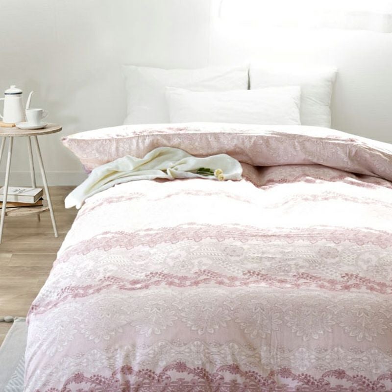 西川のフェイスタオル（サンダーソン）プレゼント】 しなやかで